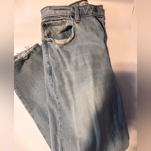 Abercrombie & Fitch Mom Jeans